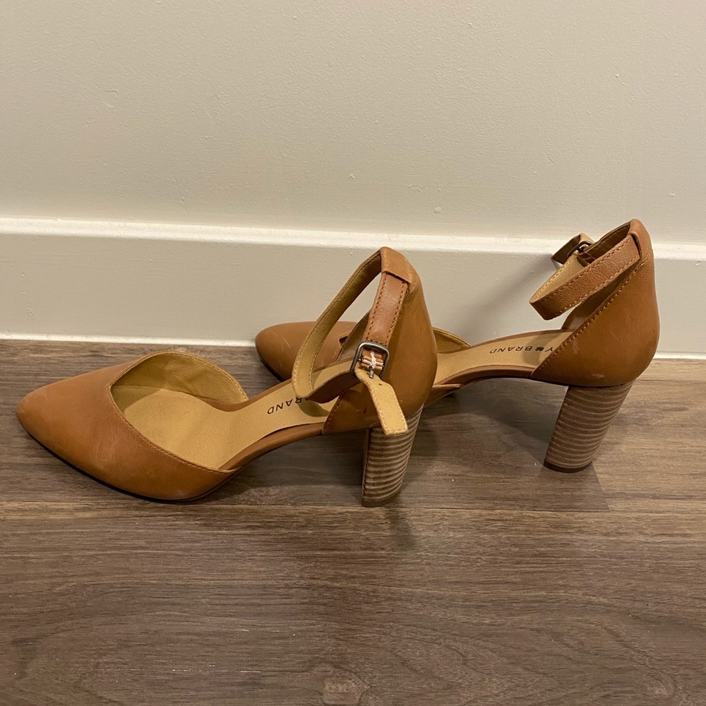 LUCKY BRAND brown high heels